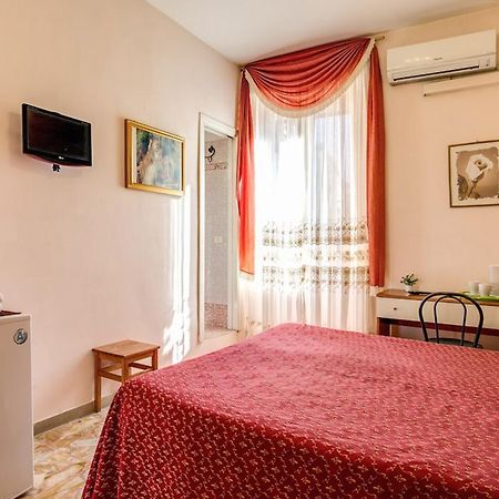 มิลลีเฮาส์ Bed & Breakfast โรม ห้อง รูปภาพ
